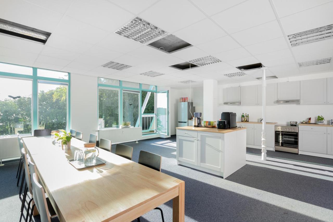 Project Bay - Workation / Coworking Hostel Lietzow Bagian luar foto