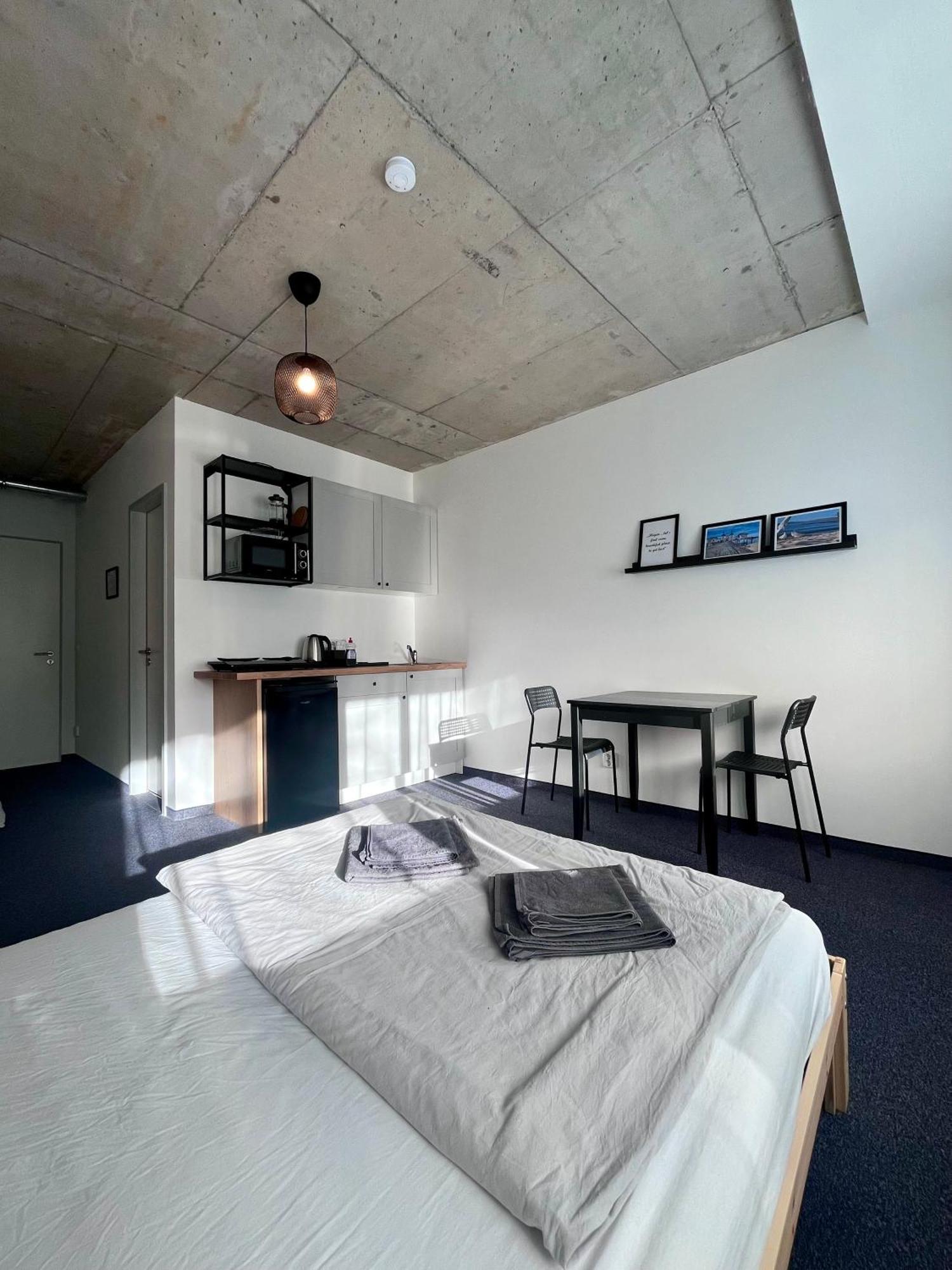 Project Bay - Workation / Coworking Hostel Lietzow Bagian luar foto